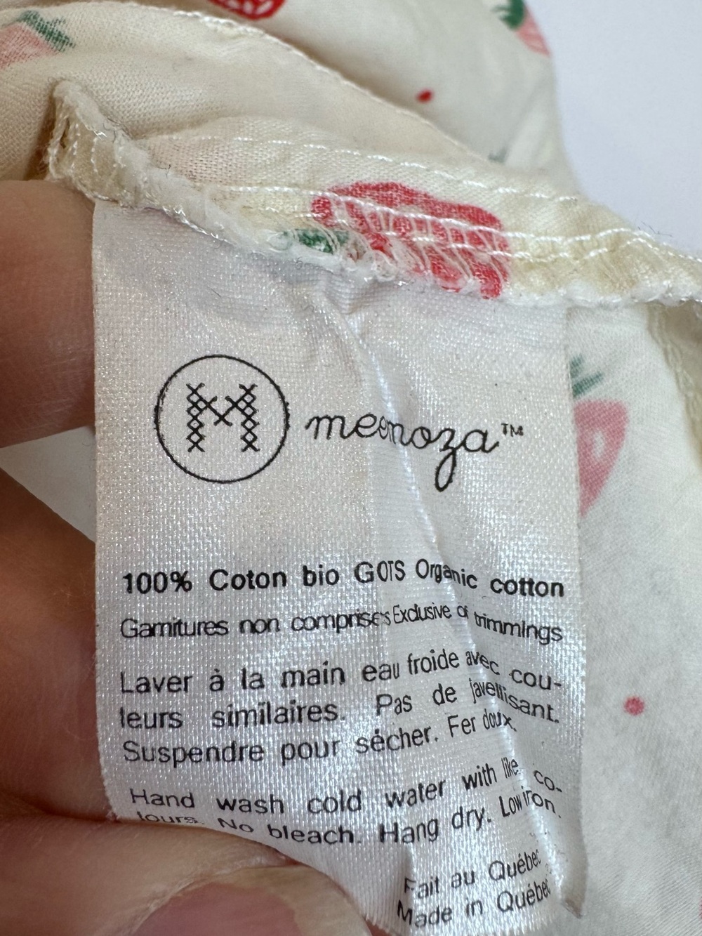 Meemoza White Strawberry novelty Print Button Top Lace Collar organic cotton M - Picture 6 of 7